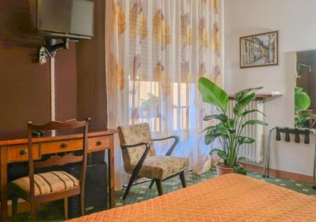 Bridge Hotel Bagni di Lucca Bagian luar foto